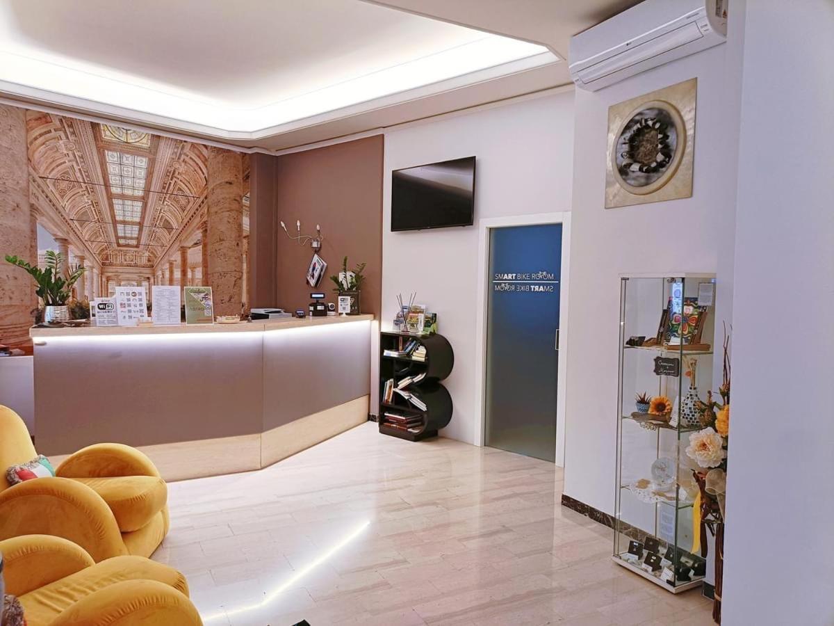 Smart Hotel Bartolini Montecatini Terme Bagian luar foto