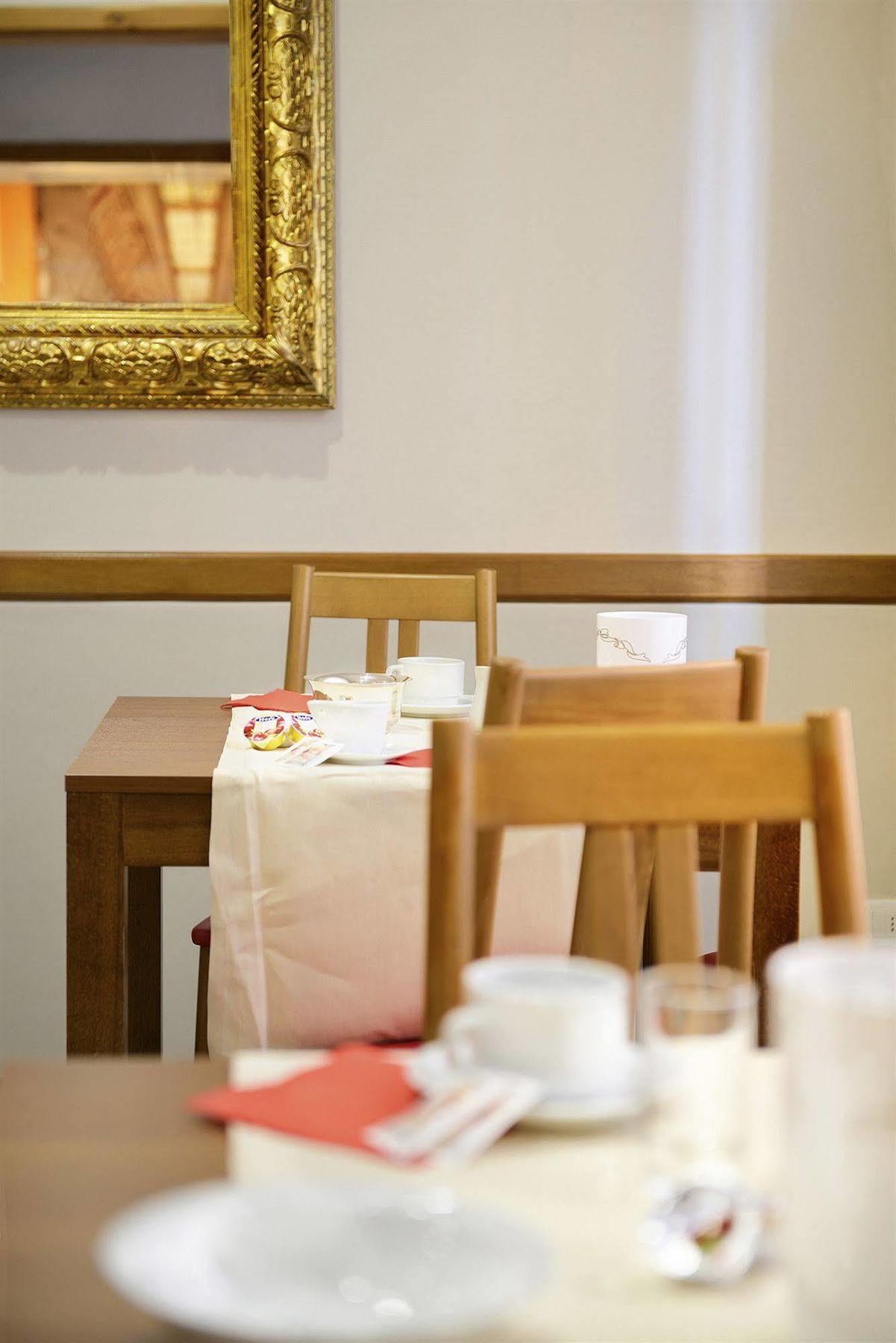 Smart Hotel Bartolini Montecatini Terme Bagian luar foto